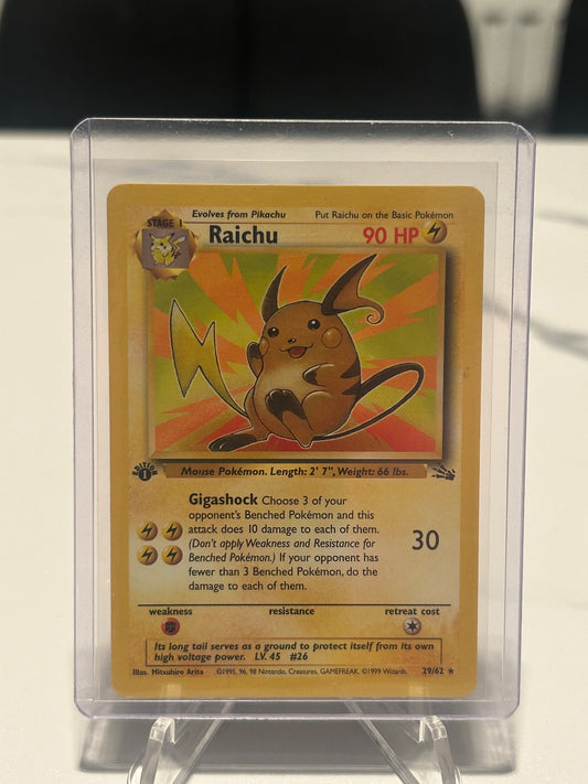Raichu (29) 1st Edition Rare Fossil 29/62 NM