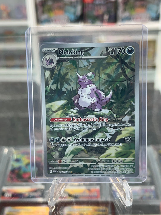 Nidoking - Holo Illustration Rare SV: Scarlet & Violet 151 174/165 NM