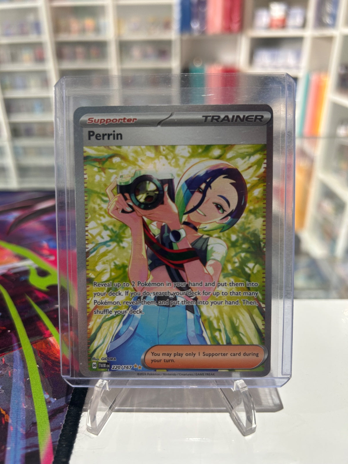Perrin - Holo Special Illustration Rare SV06: Twilight Masquerade 220/167 NM