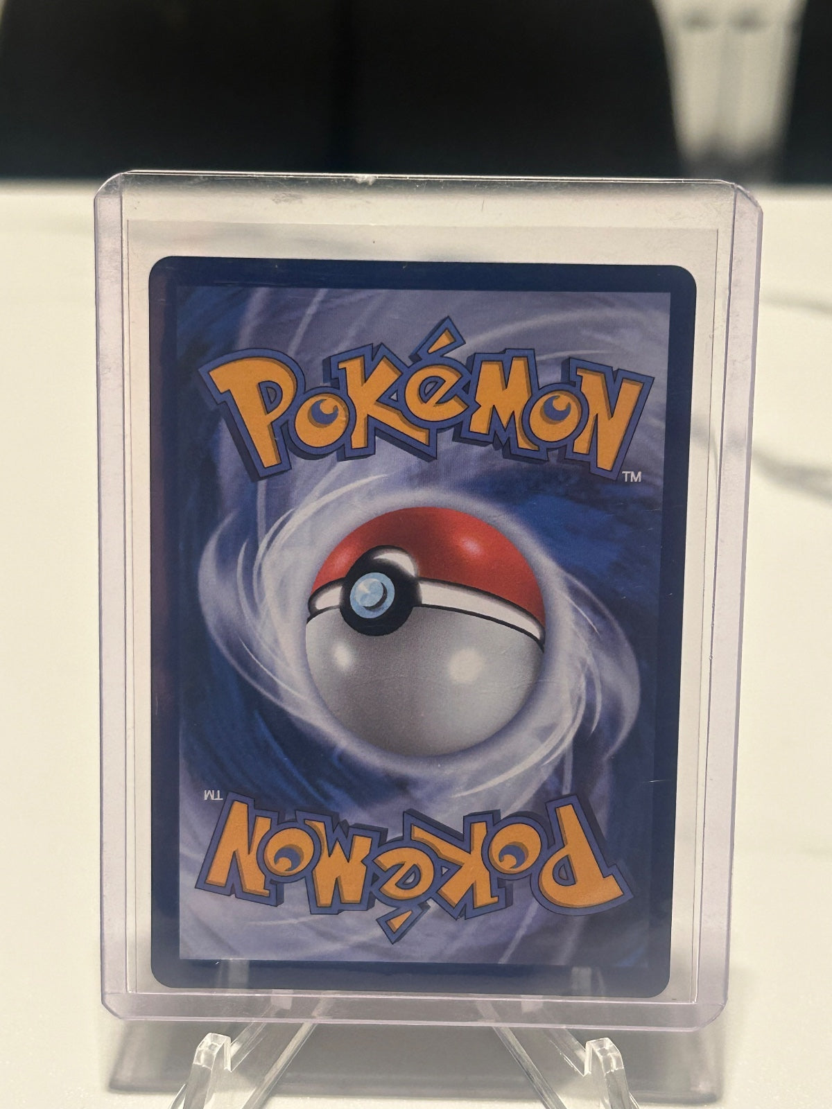Brave Bangle Holo Ultra Rare ME05: Pitch Black 104/084 NM (Back)