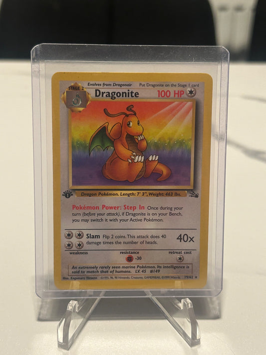 (LP) Dragonite (19) 1st Edition Rare Fossil 19/62